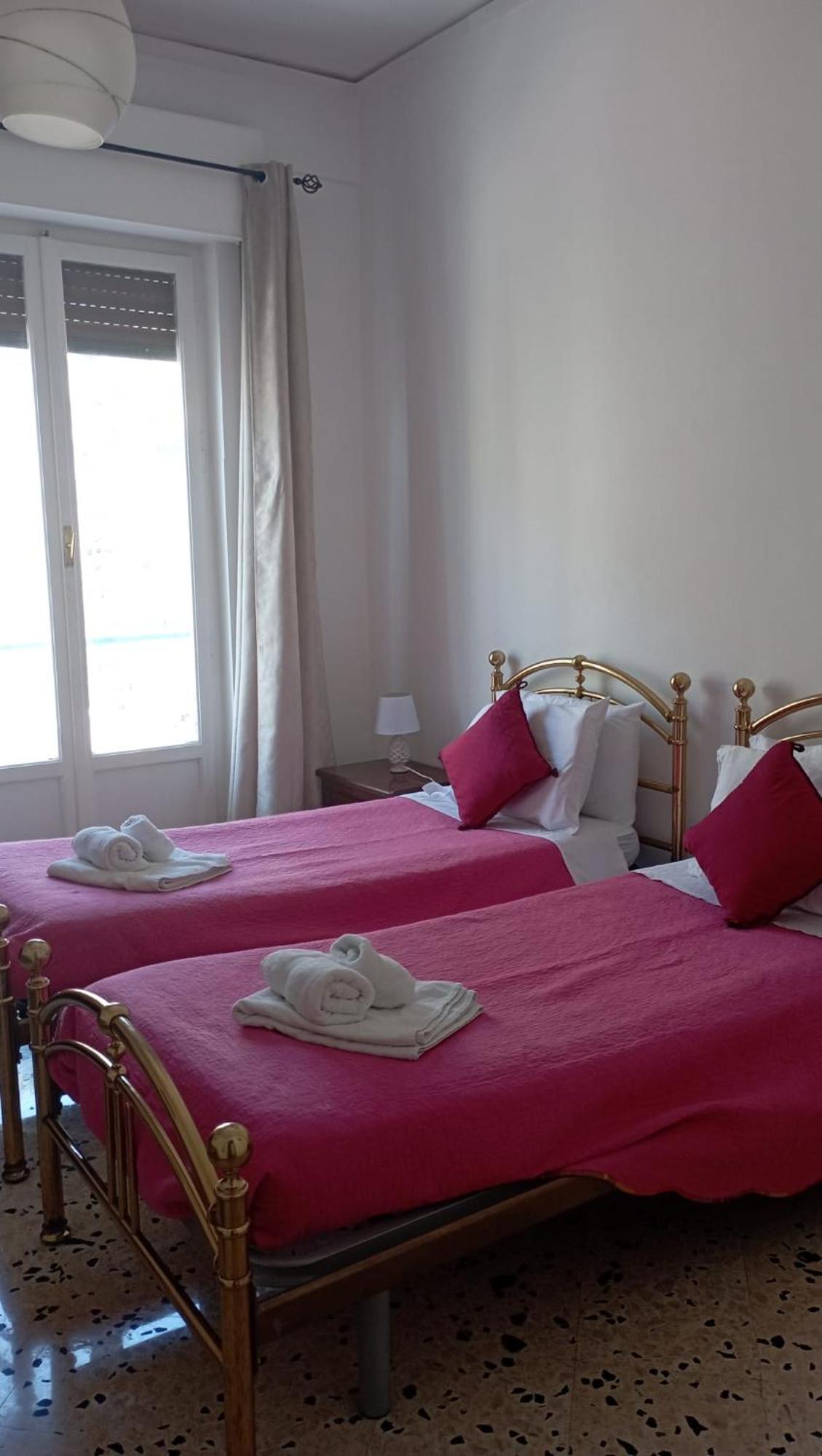 Serradifalco Cozy House Di Enza E Luigi Палермо Екстериор снимка